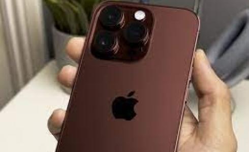 آبل تعلن عن سبب ارتفاع حرارة هواتف آيفون 15 الجديدة