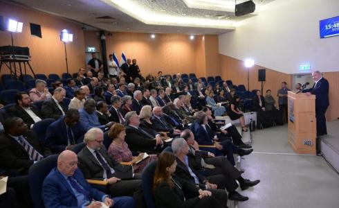 نتنياهو يطالب بالضغط على قطر من أجل إطلاق سراح الرهائن بغزة