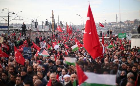 عشرات الآلاف يتظاهرون في إسطنبول دعما لقطاع غزة