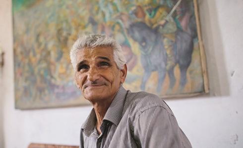 وفاة الفنان التشكيلي فتحي غبن في غزة