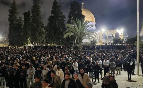 رمضان 2024 - 90 ألف مصل يؤدون صلاتي العشاء والتراويح في المسجد الأقصى