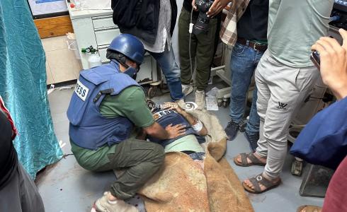 حماس تعقب على استهداف الصحفيين في مخيم النصيرات