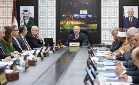 أبرز قرارات الحكومة الفلسطينية الجديدة برئاسة محمد مصطفى