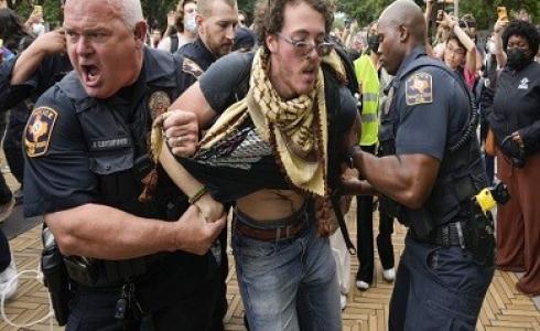 اعتقال 93 طالبا في جامعة كاليفورنيا الأمريكية