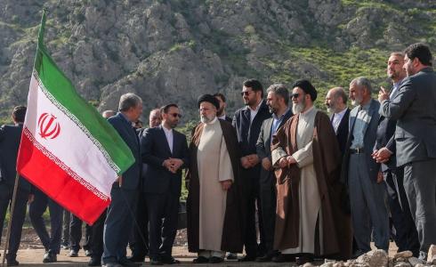 وفاة الرئيس الإيراني إبراهيم رئيسي والوفد المرافق له إثر تحطم طائرتهم