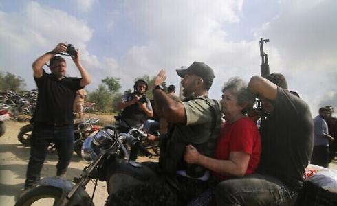 حماس تعقب رسميا على فيديو أسر المجندات الإسرائيليات