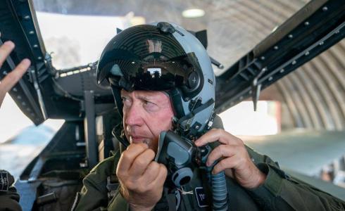 وزير الأمن الإسرائيلي يوآف غالانت