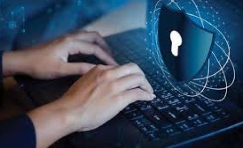 عطل تقني يؤثّر على أنظمة الكمبيوتر