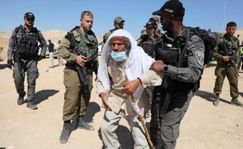 اعتداء قوات الاحتلال على مسن فلسطيني - أرشيف