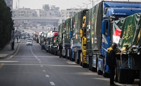 مصر تطلق أكبر قافلة مساعدات إنسانية لسكان غزة