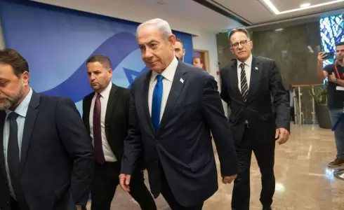  نتنياهو يبلغ وزراءه بمقترح مرتقب من الوسطاء لوقف إطلاق النار في غزة