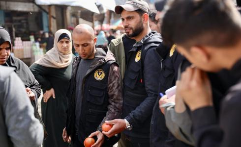 داخلية غزة تعلن توقيف 23 تاجرا وبائعا تلاعبوا بالأسعار