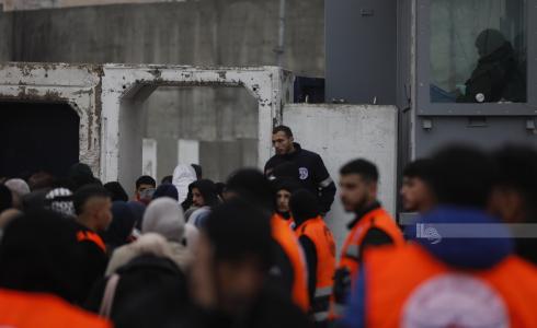 قوات الاحتلال تفرض قيودا مشددة على دخول المصلين إلى القدس