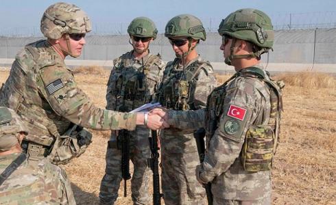 أمريكا تخطر إسرائيل بموعد انسحابها من سوريا