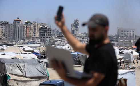 انقطاع الإنترنت في أجزاء واسعة من غرب غزة  - توضيحية