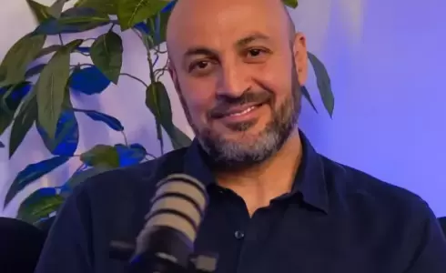 ظاظا - رحمة تسعى بكل الطرق لإدخال المساعدات إلى غزة