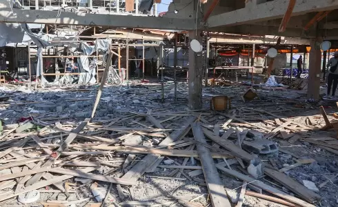 استهداف مقهى على شاطىء بحر غزة