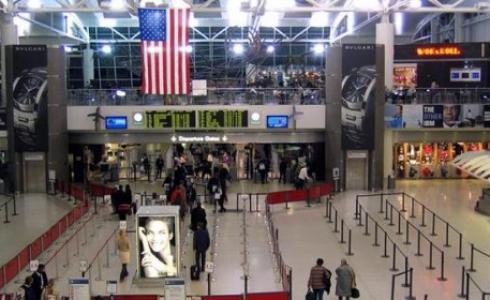 أمريكا توقف جميع تأشيرات الزيارة للأفراد القادمين من غزة