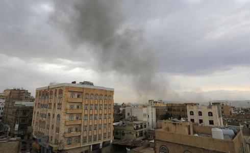 القصف على اليمن