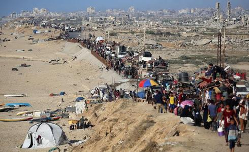 نازحون من شمال قطاع غزة نحو الجنوب