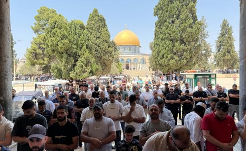 صلاة الجمعة في المسجد الأقصى