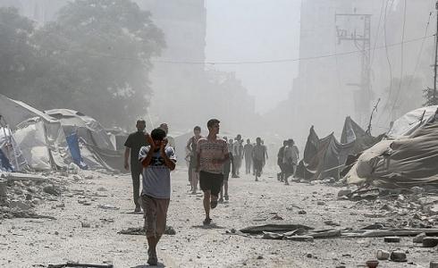 سكان قطاع غزة وسط الدمار - تعبيرية