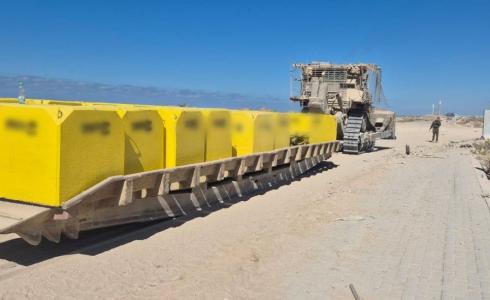 إسرائيل تضع مكعبات الخط الاصفر في قطاع غزة لمنع المواطنين من التقدم