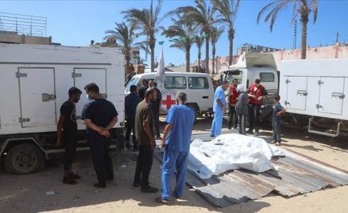 وصول جثامين 15 شهيدا إلى مجمع ناصر الطبي