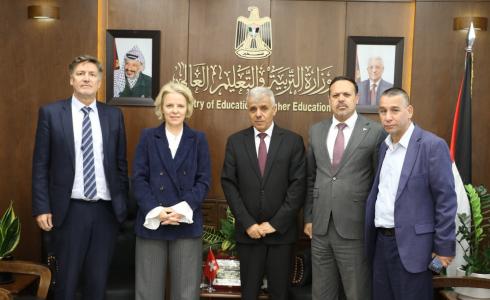 جانب من اللقاء