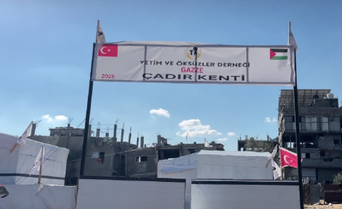 مخيم في غزة لإيواء الأرامل وأطفالهن