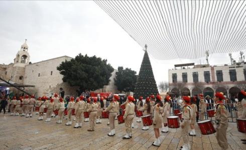 بدء احتفالات أعياد الميلاد