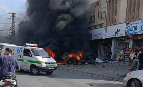 من مكان استهداف المركبة في بلدة الدوير