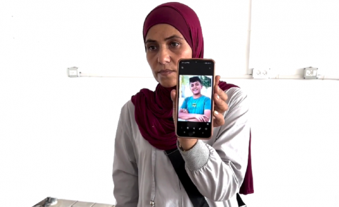 والدة المواطن الطفل ريان أبو عودة