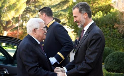 الرئيس عباس وملك اسبانيا