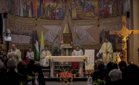 مسيحيو غزة يصلون للسلام بعد عامين من الحرب