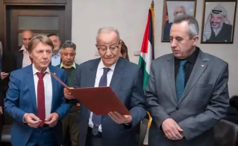 تكريم دوشان دونجر بوسام نجمة الصداقة