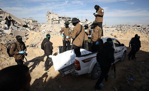 خلال تسليم جثمان أسير إسرائيلي من شمال قطاع غزة