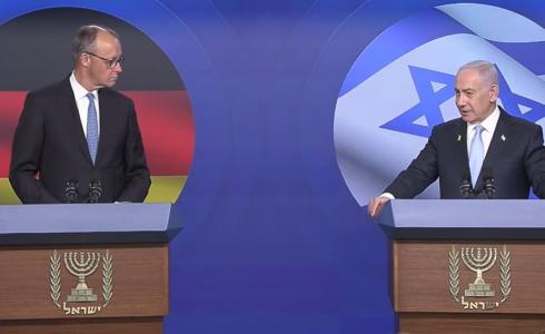 نتنياهو مع المستشار الألماني خلال مؤتمر صحافي اليوم