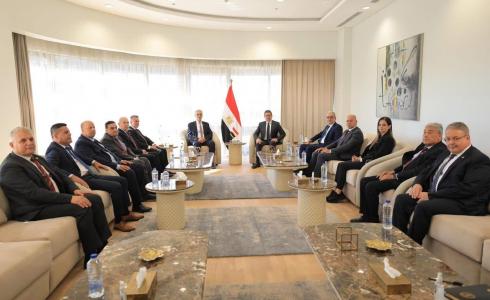 رئيس المخابرات المصرية يستقبل اللجنة الوطنية الفلسطينية لإدارة قطاع غزة