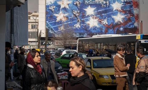 إيران تعلن عقد المحادثات النووية بعُمان الجمعة