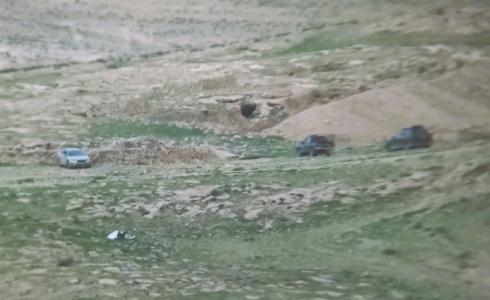 مستوطنون يستولون على كهوف في مسافر يطا جنوب الخليل