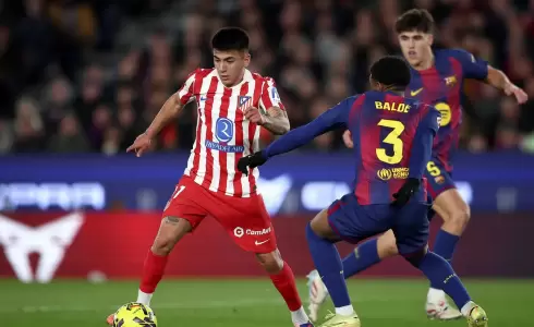 القنوات المفتوحة الناقلة لمباراة برشلونة وأتلتيكو مدريد اليوم