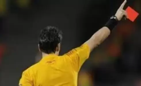 حكم مباراة الهلال والأهلي اليوم