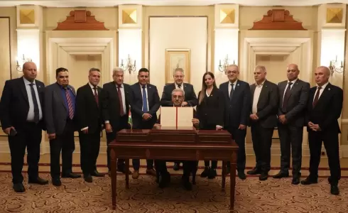 لجنة إدارة غزة تتفقد معبر رفح ومستشفى العريش ومراكز المساعدات