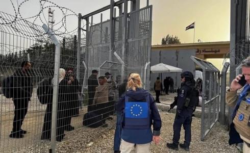 معبر رفح البري بين مصر وقطاع غزة