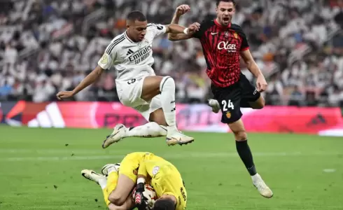 من هو معلق مباراة ريال مدريد ومايوركا اليوم؟ - الموعد والقنوات المفتوحة الناقلة
