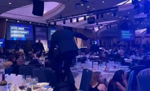 إجلاء ترامب بعد إطلاق نار في عشاء مراسلي البيت الأبيض