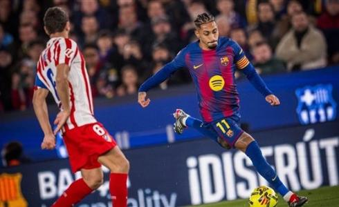 برشلونة يهزم أتلتيكو مدريد 2-1 بهدفي راشفورد وليفاندوفسكي