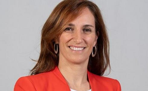 وزيرة الصحة الإسبانية: نتنياهو مرتكب إبادة جماعية وفخورون بمواجهته