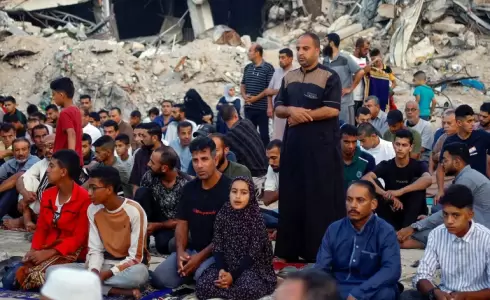 صلاة العيد في غزة وسط الدمار - أرشيف